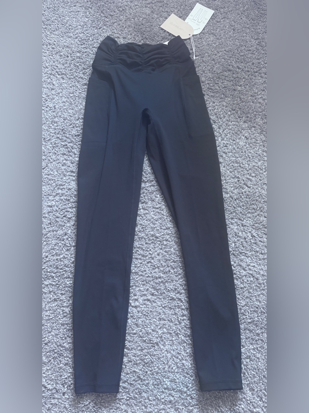 NWT-Blogilates Ruched Waist Legging Black Size Small